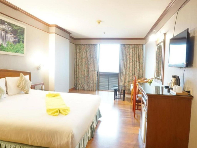 Bedroom 18