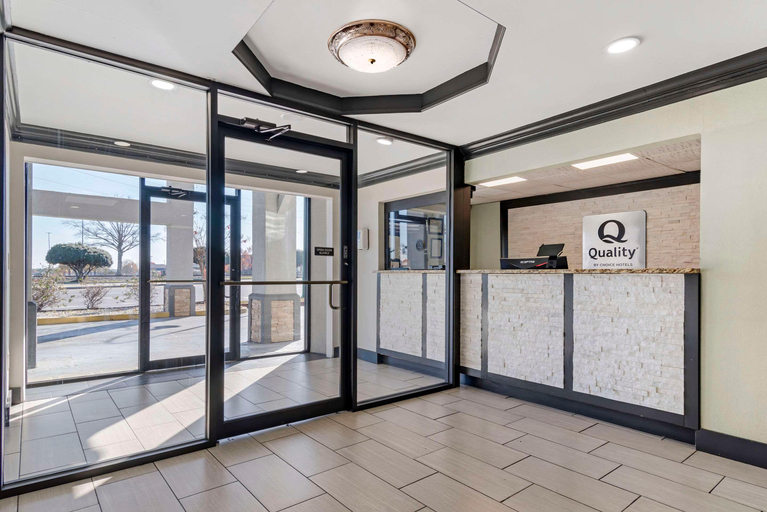 Public Area 2, Quality Inn & Suites Morrow Atlanta South, Clayton