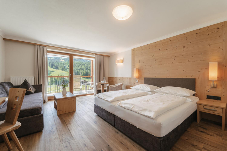 Bedroom 2, Brunelle Seiser Alm Lodge, Bolzano