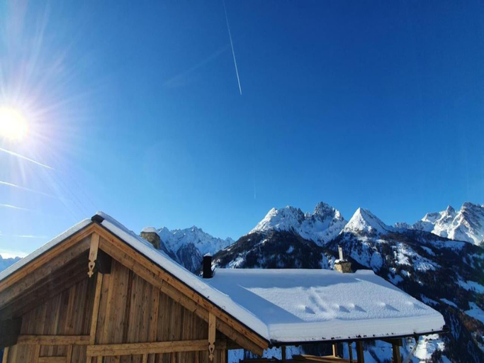 5, Chalet in Grosskirchheim with sauna and hot tub, Spittal an der Drau