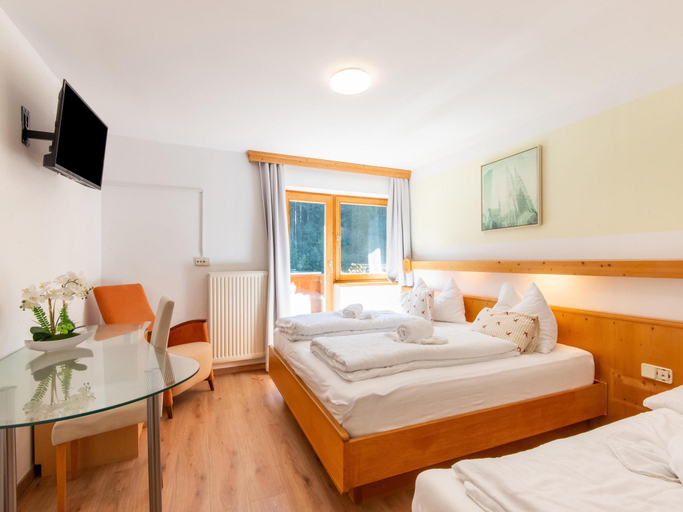 Bedroom 3, Chalet in Oberau near Ski Slopes, Kufstein