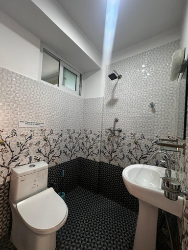 Bathroom 5, Norbu Hotel, Bagmati
