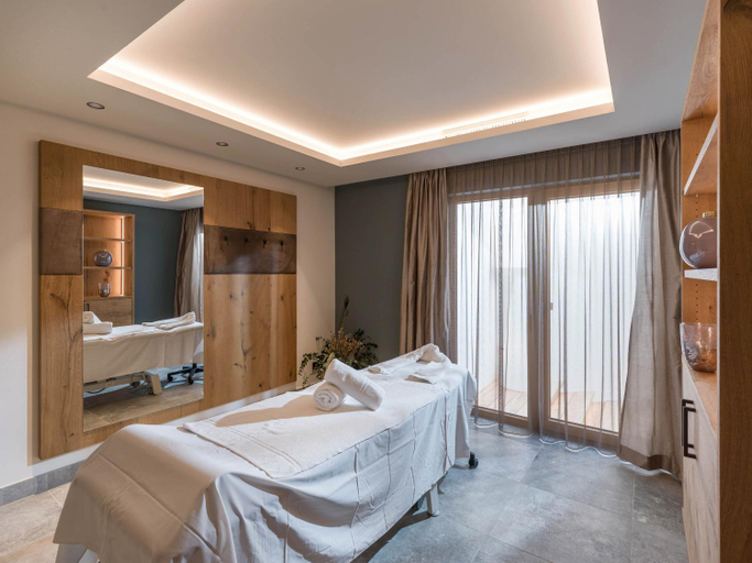 Bedroom, Hotel & Spa Sonne 4 Sterne Superior, Kitzbühel