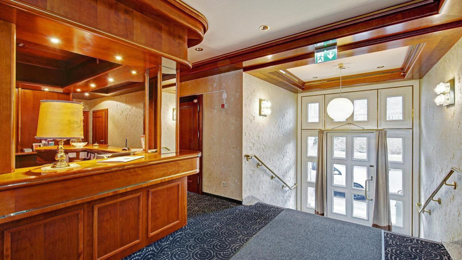 Public Area 2, Hotel Am Schelztor, Esslingen