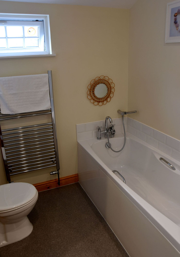 Bathroom 4, Crossways Inn, Somerset