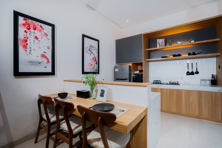 Dining Room 5