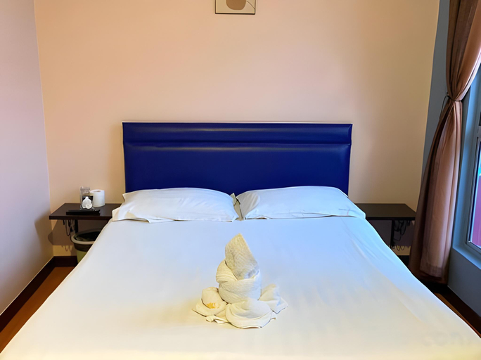 Bedroom 2, The Grand Hotel 2, Sandakan