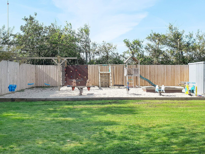 Others 4, 4 Star Holiday Home in Vinderup, Struer