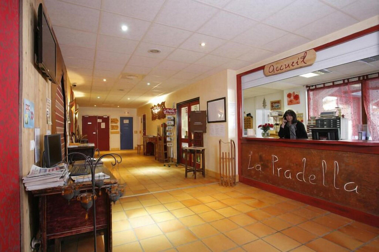 Public Area 2, La Pradella, Pyrénées-Orientales