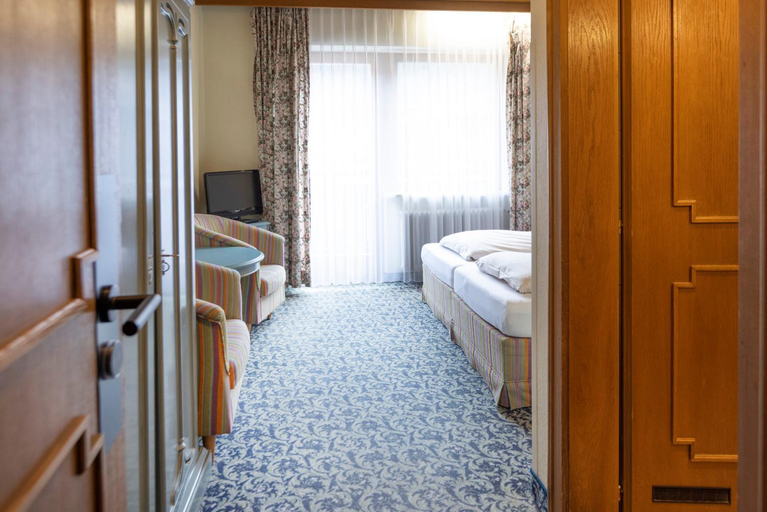 Bedroom 2, Heart Hotel Nordstern, Schwaz