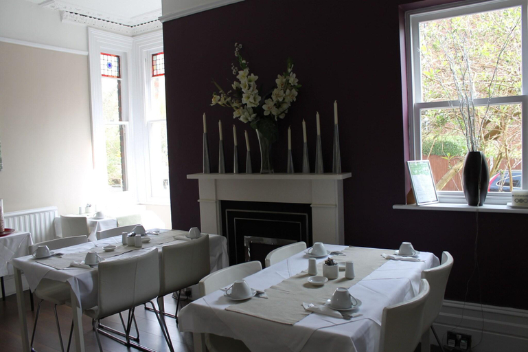 Food & Drinks 5, Wimbledon, London