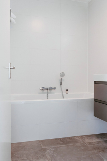 Bathroom 4, Hotel Restaurant Victoria, Bergen