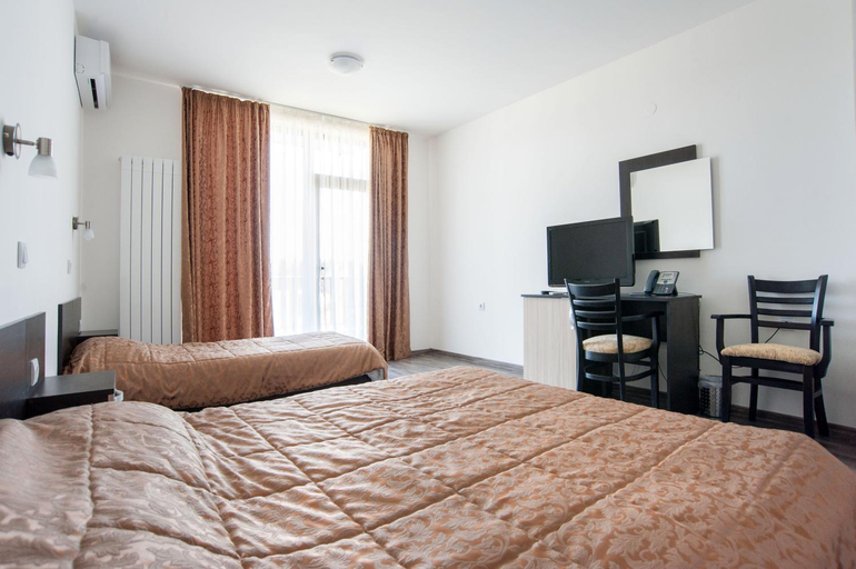 Bedroom 3, Villa Trakia, Tundzha