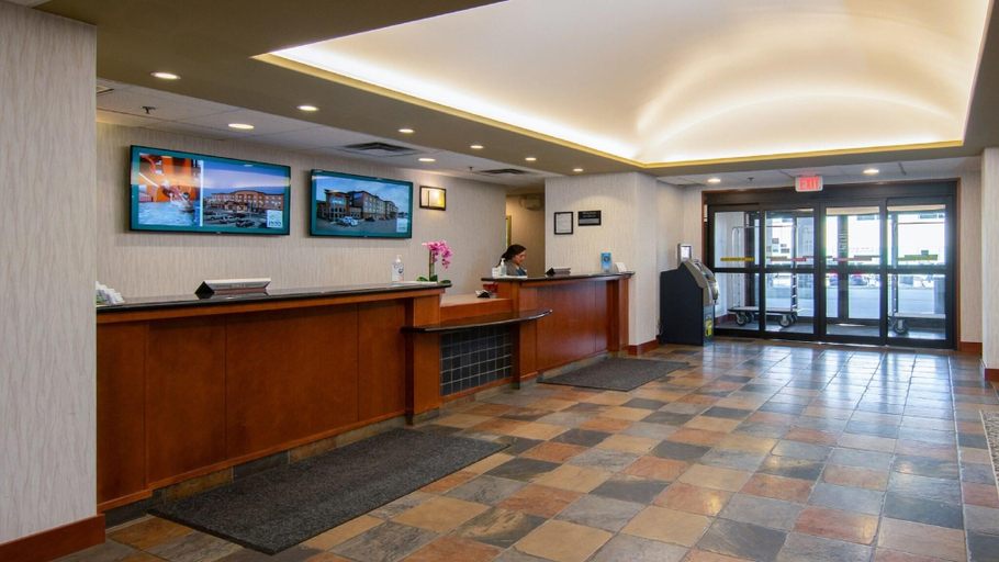 Public Area 3, Service Plus Inns and Suites, Division No. 6