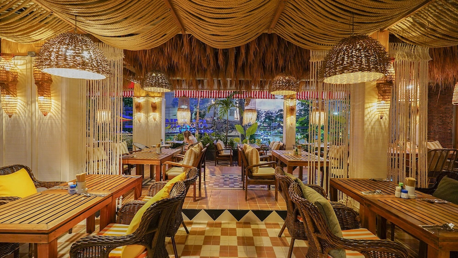 Food & Drinks 4, Sugar Marina Resort Fashion Kata Beach, Pulau Phuket
