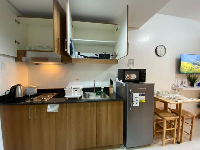 Dining Room 17