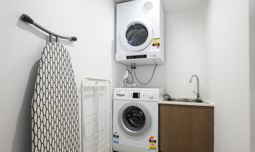 Bathroom 3, Metawise Sydney CBD Haymarket 2bed Penthouse B, Sydney