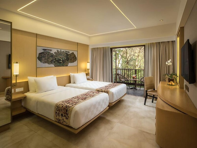 Padma Hotel Bandung - Bedroom