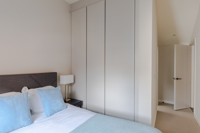 Bedroom 3, Parkside House - Regent s Park - by Frankie Says, London