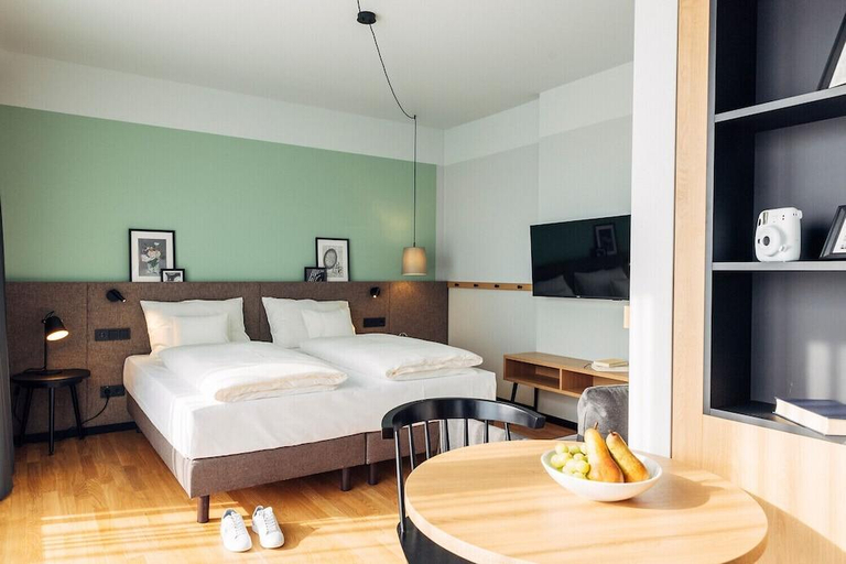 Bedroom 3, harry's home Villach hotel & apartments, Villach