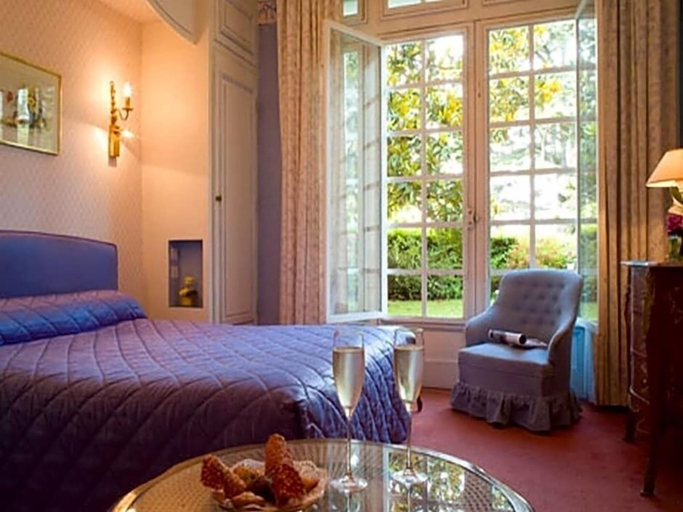 Bedroom 3, Château de Beaulieu Magnolia, Indre-et-Loire