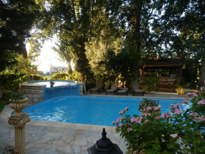 4, Kritos Apartments-one Bedroom