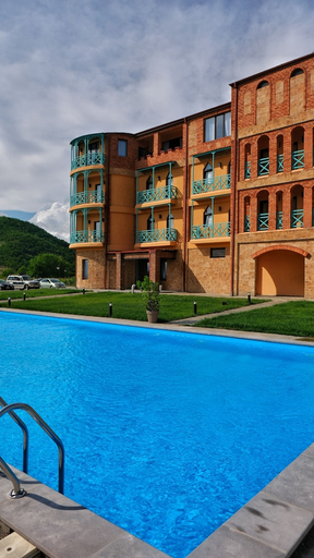 Sport & Beauty 2, Burki Castle & Cellar, Kvareli