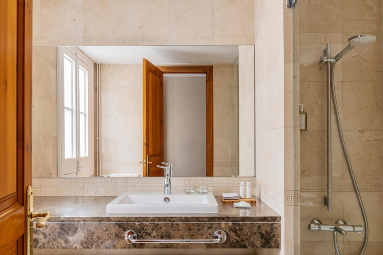 Bathroom 4, Barcelona Apartment Val, Barcelona