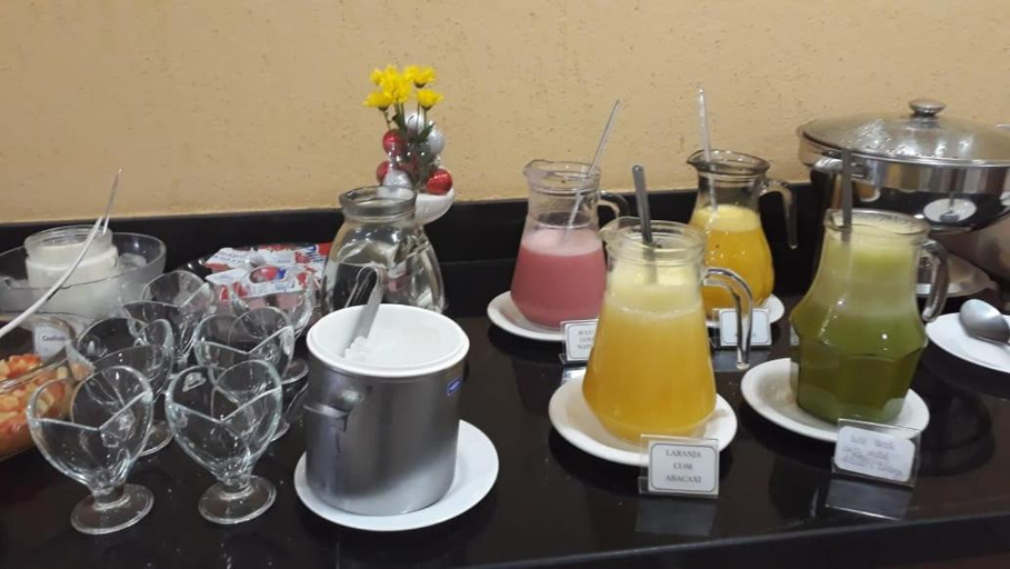 Food & Drinks 4, Gabvini Hotel, Lima Duarte