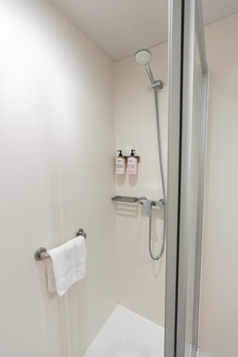 Bathroom 4, Ryans Ibiza Apartments - Only Adults, Baleares