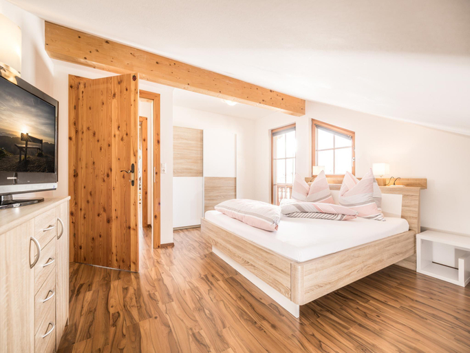 Others 4, Chalet in Reith near Ski Juwel Alpbachtal, Kufstein