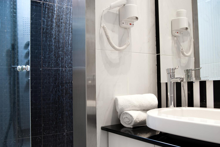 Bathroom, Acropolis Museum Boutique, Attica