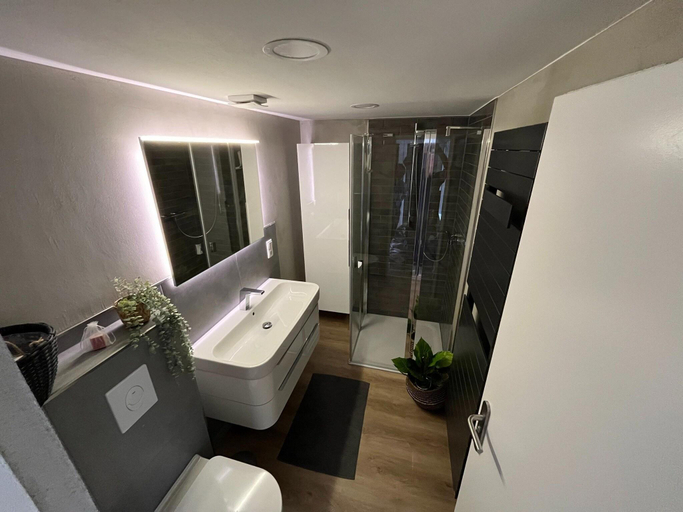 Bathroom 3, Holiday Home Noordwijkerhout by Beach, Noordwijk