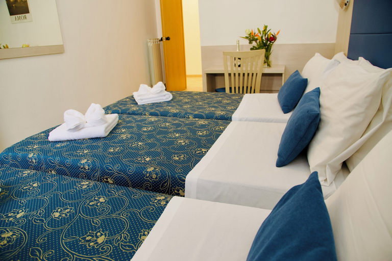 Bedroom 5, HOTEL MARECHIARO, Rome