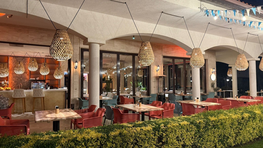Food & Drinks 5, Casa Real, Nesebar