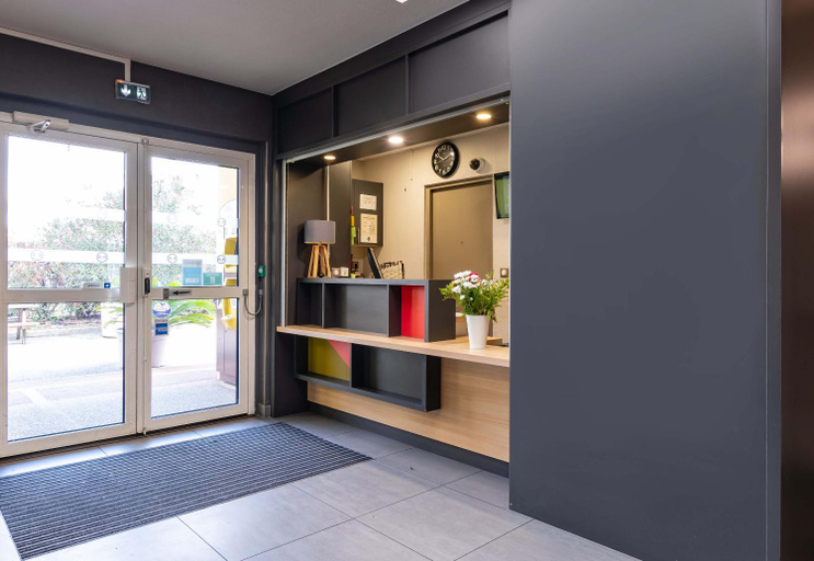 Public Area 2, B&B HOTEL Valence Sud, Drôme