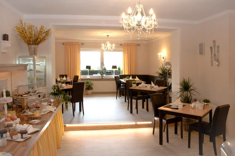 Food & Drinks 4, Hotel Garni Zum Grv Nen Baum, Paderborn