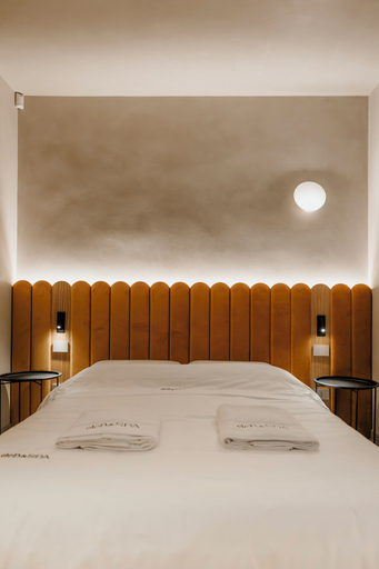 Bedroom 5, deB&SPA, Bari