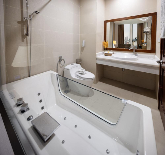 Bathroom 4