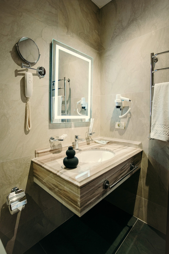 Bathroom 3, Hill Chalet Hotel & Resort, Qəbələ