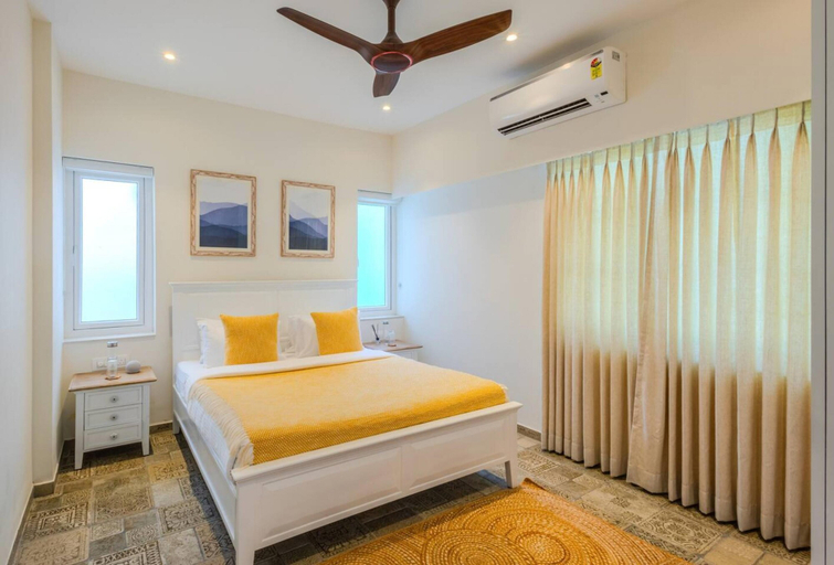 Room 2, 5bhk With Pool 1 5 km From Thalassa Casa Amour, North Goa