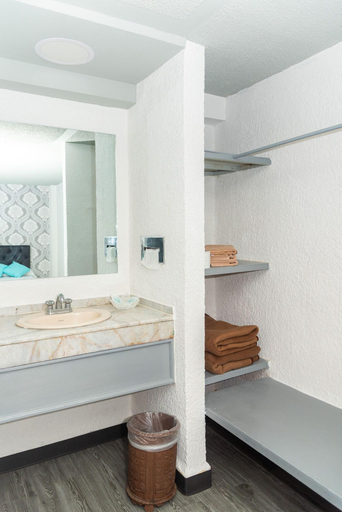 Bathroom 4, Grand Hotel KYRIOS Veracruz, Veracruz