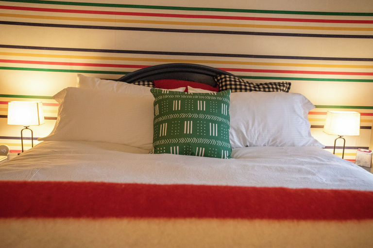 Bedroom 1, LakePlace Bed & Breakfast, Polk