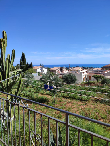 1, villa da sogno in vetro, Trapani