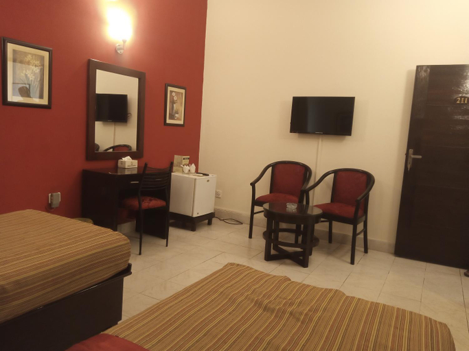 Bedroom, Herfa Inn Hotel, Lahore