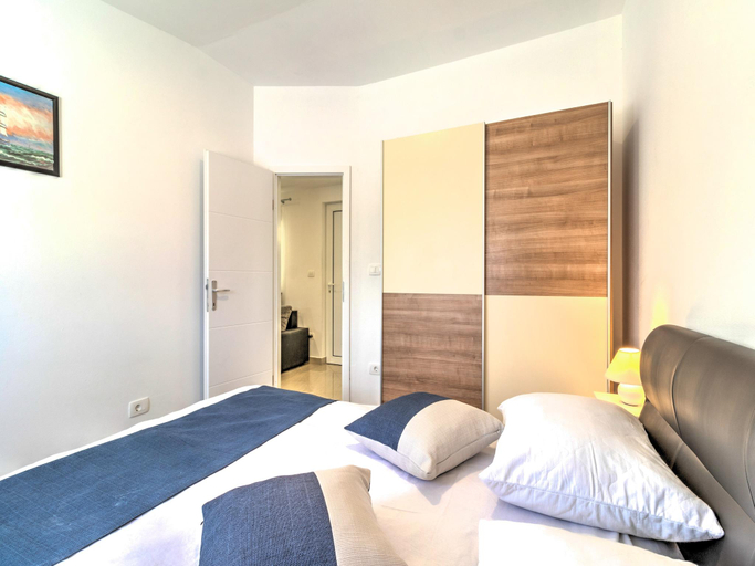 Bedroom 3, Holiday Home in Banjole near the Beach, Medulin