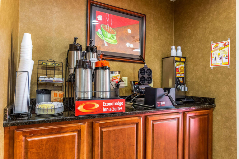 Others 5, Econo Lodge Inn & Suites Evansville, Vanderburgh