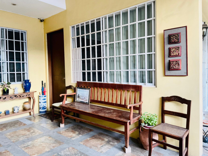 Public Area 2, 47 Long Beach, Parañaque