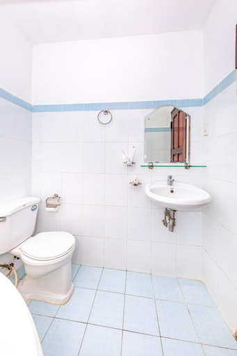 Bathroom 3, Minh Cat Hotel, Nha Trang