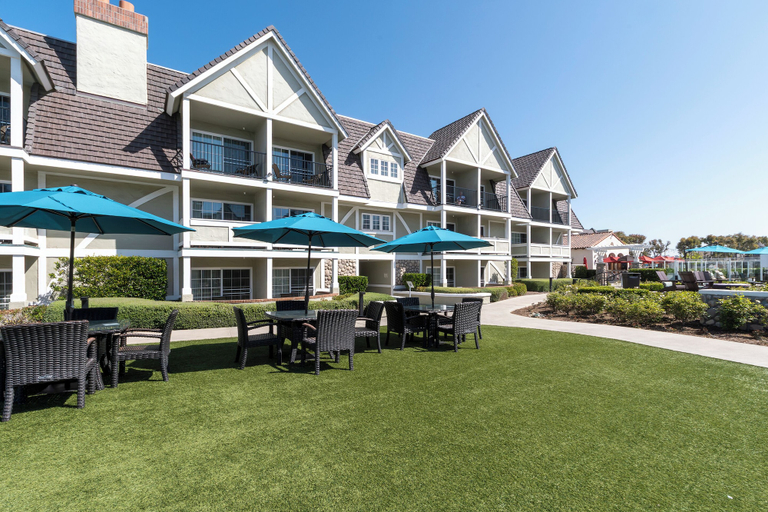 Exterior & Views 2, Carlsbad Inn Beach Resort, San Diego